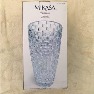 Mikasa Palazzo Crystal Vase 12 inches